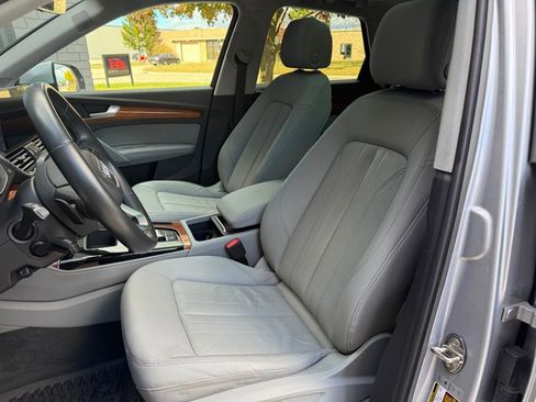 Used 2022 Audi Q5 2.0T Premium Plus w/ Premium Plus Package image 26
