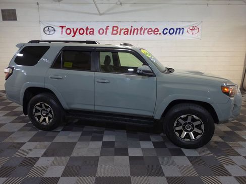 Certified 2023 Toyota 4Runner TRD Off-Road Premium w/ Moonroof Package AWD/4WD image 1