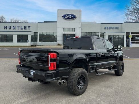 Used 2025 Ford F250 Platinum image 5