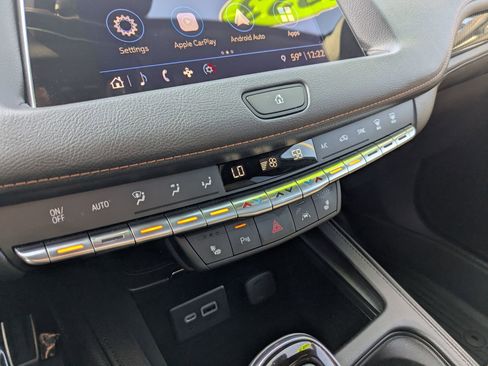 Used 2023 Cadillac XT4 Sport w/ Cold Weather Package image 17