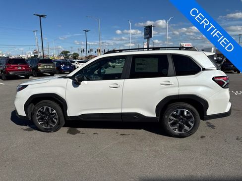 Used 2026 Subaru Forester Premium AWD/4WD image 6