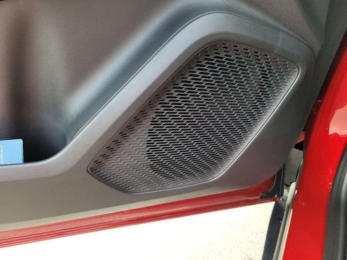 New 2026 Chevrolet Equinox EV LT image 23