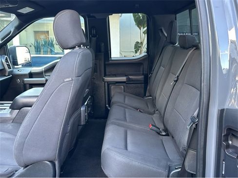 Used 2018 Ford F150 XLT w/ Equipment Group 302A Luxury image 17