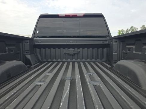 Used 2024 Chevrolet Silverado 2500 LTZ w/ LTZ Plus Package AWD/4WD image 11