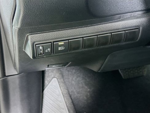 Used 2026 Toyota Corolla LE image 17