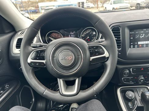 Used 2021 Jeep Compass Latitude w/ Sun and Sound Group AWD/4WD image 38