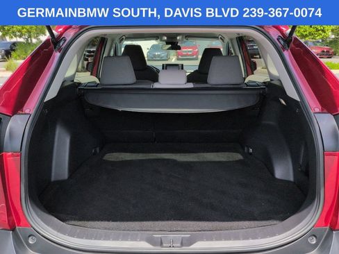 Used 2022 Toyota RAV4 XLE FWD image 15