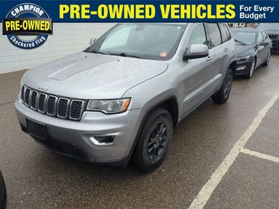Used 2018 Jeep Grand Cherokee Laredo