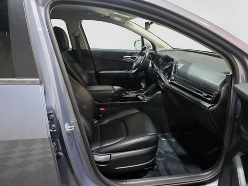 Used 2023 Kia Sportage EX AWD/4WD image 34