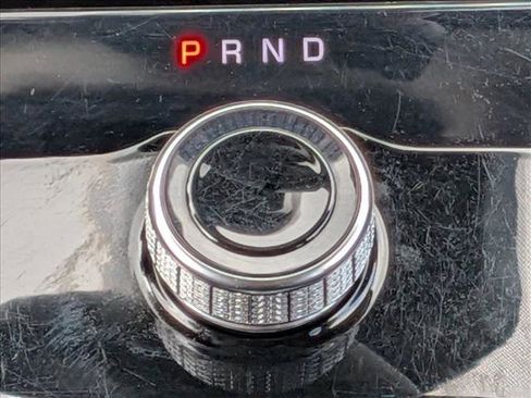 Used 2023 Jeep Grand Cherokee L Laredo AWD/4WD image 12