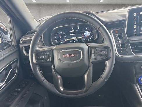 Used 2022 GMC Yukon AT4 image 25