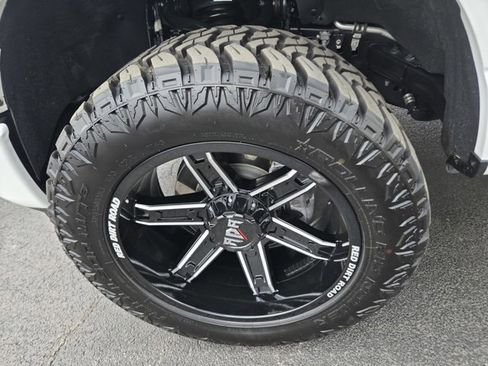 Certified 2023 Ford F150 Lariat w/ Equipment Group 502A High image 45