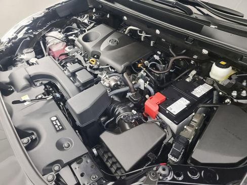 Used 2025 Toyota RAV4 XLE image 39