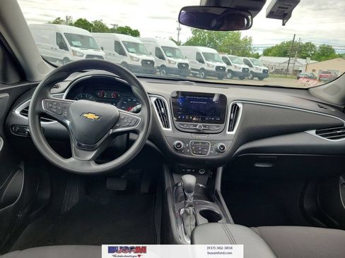 Used 2023 Chevrolet Malibu LT FWD image 7