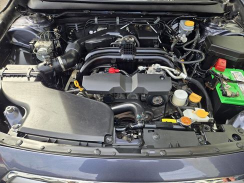Used 2016 Subaru Outback 2.5i Premium image 15