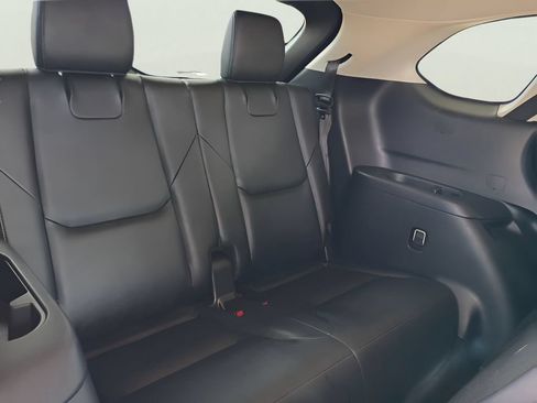 Used 2019 MAZDA CX-9 Touring FWD image 16