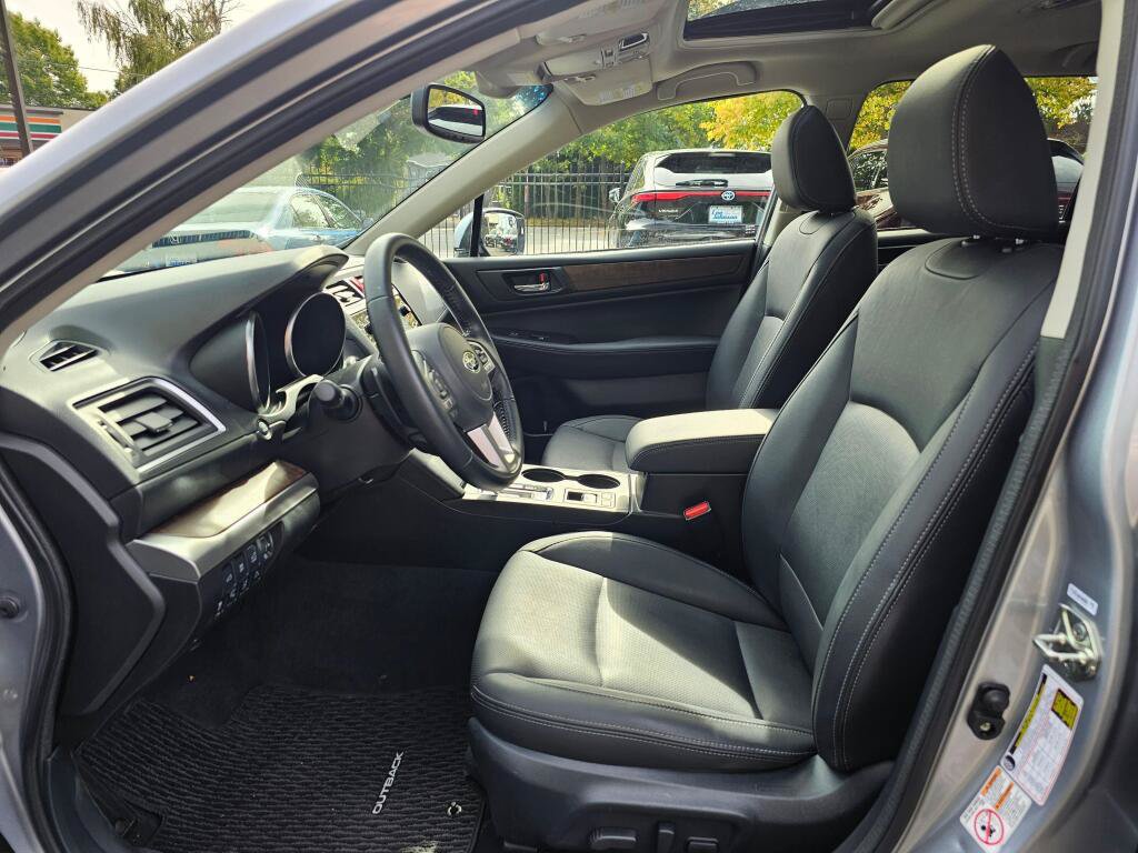 Used 2016 Subaru Outback 2.5i Limited AWD/4WD image 20