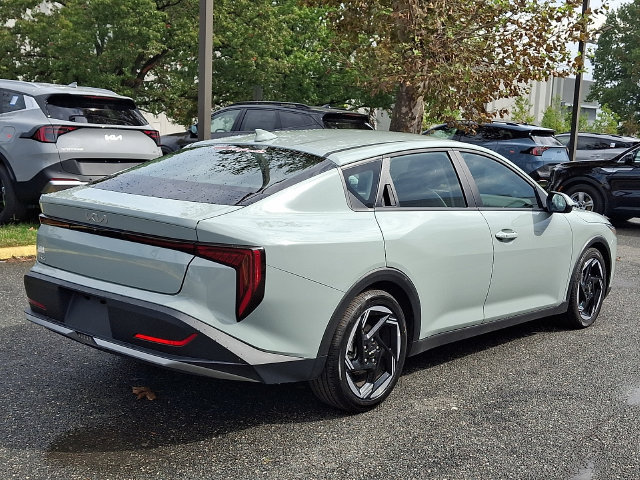 Certified 2025 Kia K4 GT-Line Turbo FWD image 6