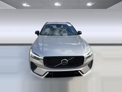 Used 2026 Volvo XC60 B5 Plus w/ Climate Package image 6