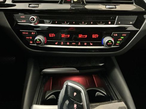 Certified 2023 BMW 530i w/ Convenience Package RWD image 12