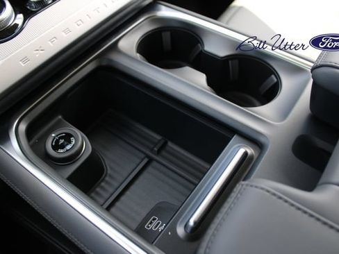 New 2027 Ford Expedition Active RWD image 12