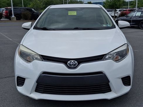 Used 2016 Toyota Corolla LE FWD image 4