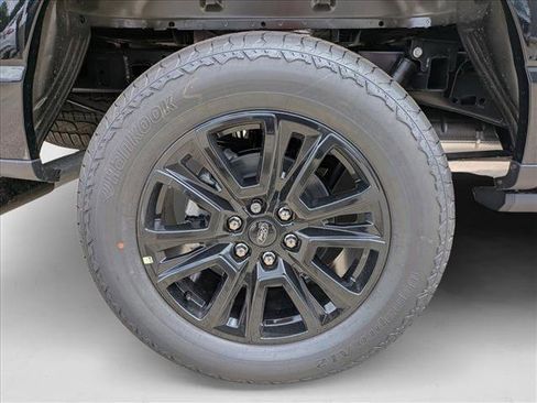 New 2025 Ford F150 Platinum w/ Equipment Group 702A High image 10
