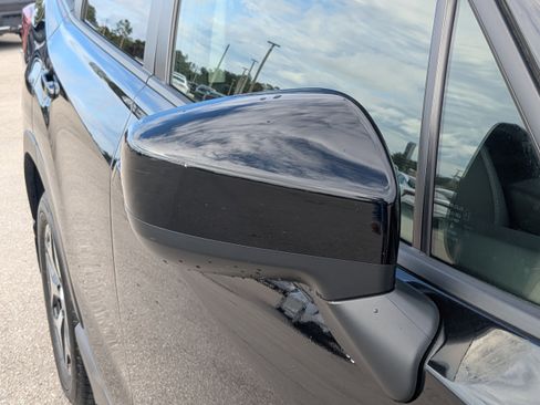 Used 2021 Subaru Forester Premium image 14