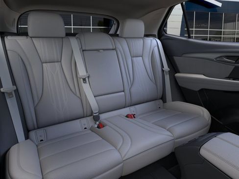 New 2026 Buick Envision Avenir image 17