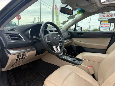 Used 2015 Subaru Outback 2.5i Limited AWD/4WD image 8