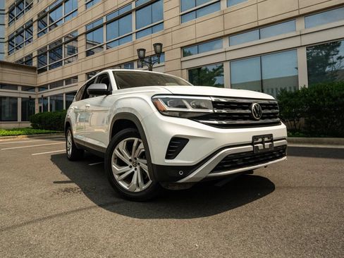 Used 2021 Volkswagen Atlas SE FWD image 1