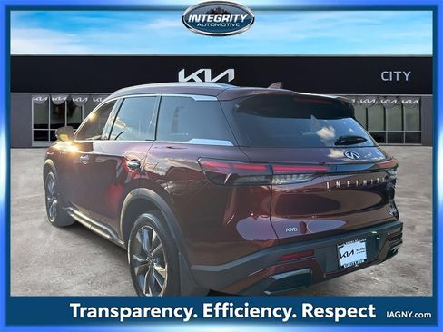 Used 2024 INFINITI QX60 Luxe image 5