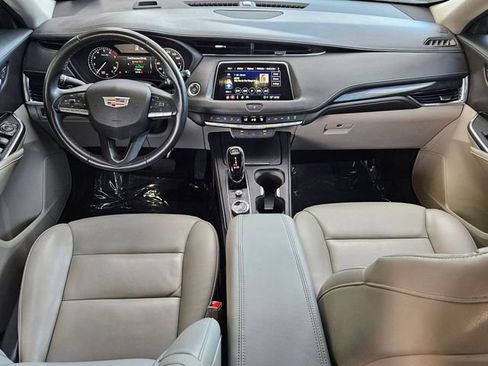 Certified 2023 Cadillac XT4 Premium Luxury FWD image 22