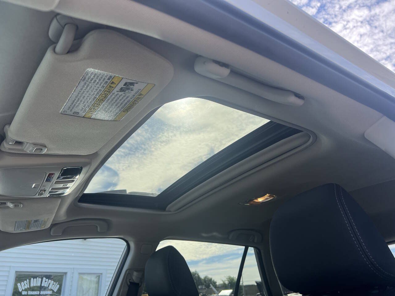Used 2019 Subaru Outback 2.5i Limited AWD/4WD image 27