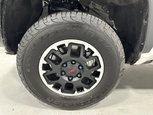 Used 2026 Toyota Tacoma TRD Off-Road AWD/4WD image 65
