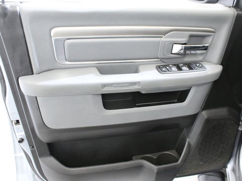 Used 2019 RAM 1500 Classic Warlock w/ Electronics Group AWD/4WD image 20
