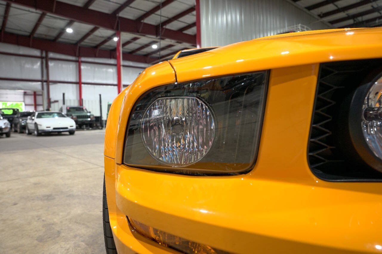 Used 2007 Ford Mustang GT Premium RWD image 33