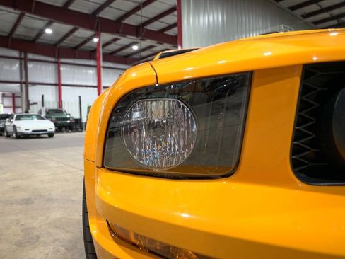 Used 2007 Ford Mustang GT Premium RWD image 33