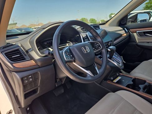 Used 2022 Honda CR-V Touring image 2
