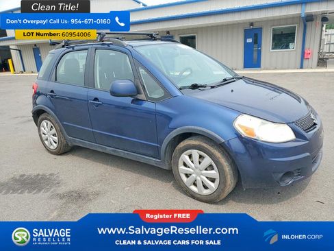 Used 2011 Suzuki SX4 AWD Hatchback image 5
