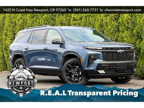 Used 2026 Chevrolet Traverse RS w/ LPO, Floor Liner Package AWD/4WD image 1