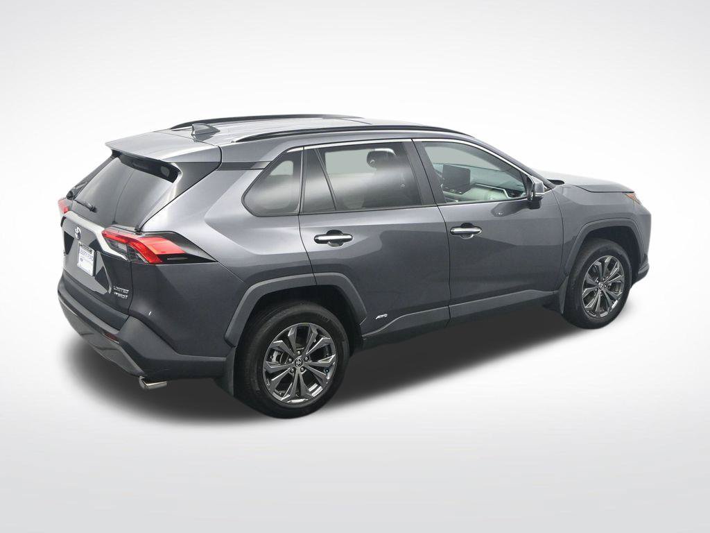 Used 2024 Toyota RAV4 Limited w/ Advanced Technology Package AWD/4WD image 33