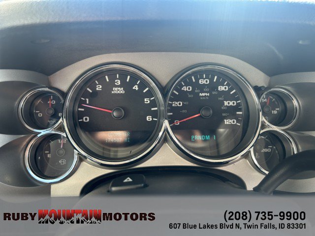 Used 2007 GMC Sierra 2500 SLE w/ Z71 Off-Road Package AWD/4WD image 7