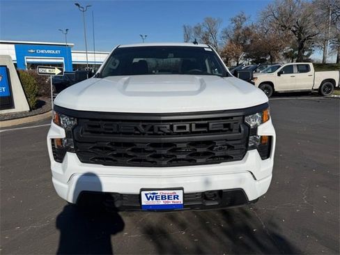 Used 2024 Chevrolet Silverado 1500 Custom w/ Turbomax Blackout Package image 10