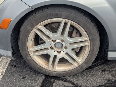 Used 2008 Mercedes-Benz C 350 Sport image 13