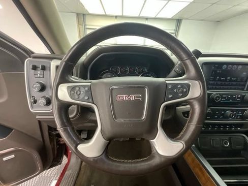 Used 2018 GMC Sierra 1500 SLT AWD/4WD image 8