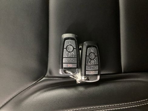 Used 2023 Ford Explorer XLT w/ Equipment Group 202A image 37