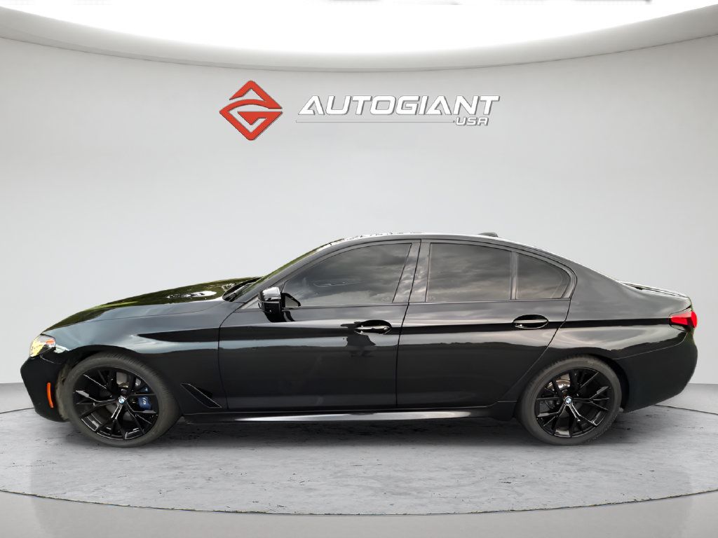 Used 2021 BMW M550i xDrive w/ Executive Package AWD/4WD image 2
