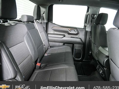 Certified 2025 Chevrolet Silverado 1500 LT AWD/4WD image 20