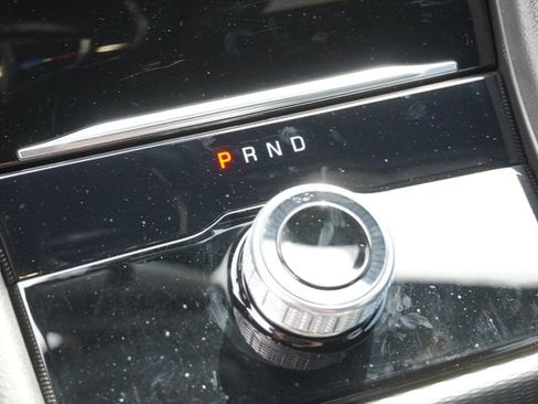 Used 2024 Jeep Grand Cherokee Altitude AWD/4WD image 27